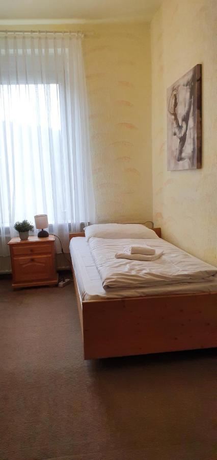 Hotel Zum Deutschen Eck Velbert Extérieur photo
