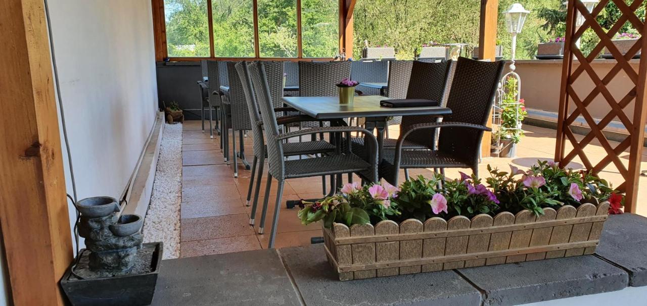 Hotel Zum Deutschen Eck Velbert Extérieur photo